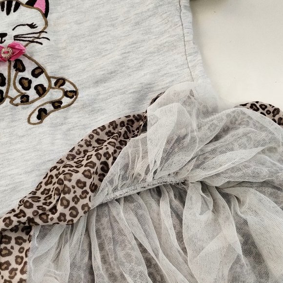 Cure Kitty leopard print dress with open shoulders. - Picture 2 of 5